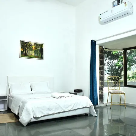 Whispering Woods Villa And Eco Farms Lonavala Exterior photo