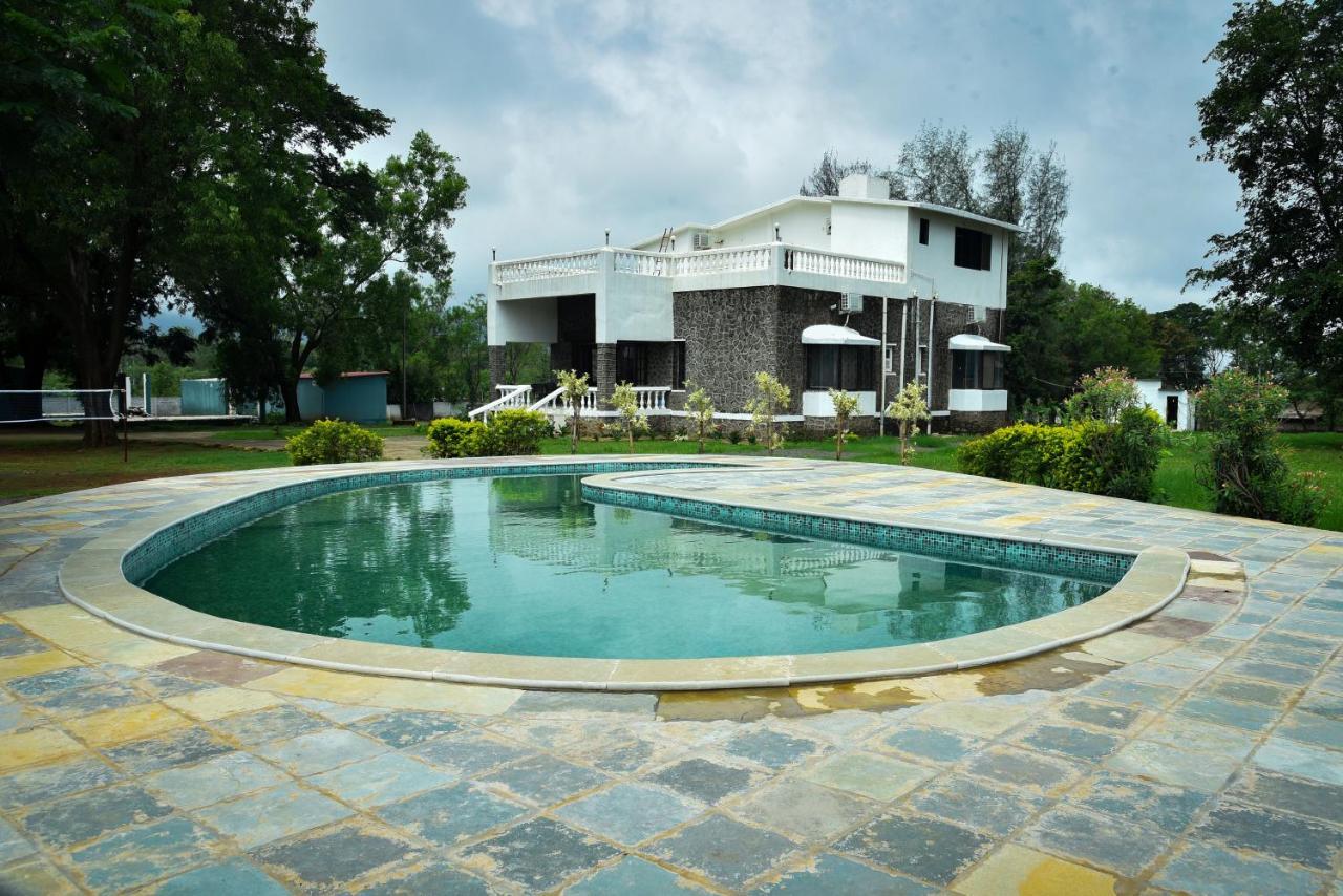 Whispering Woods And Eco Farms Villa